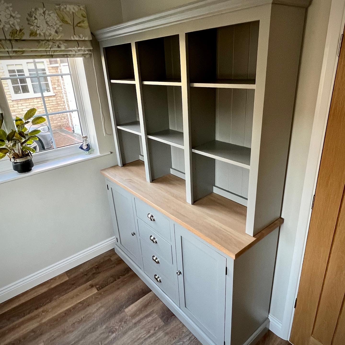 Bedford Dresser - Image 4