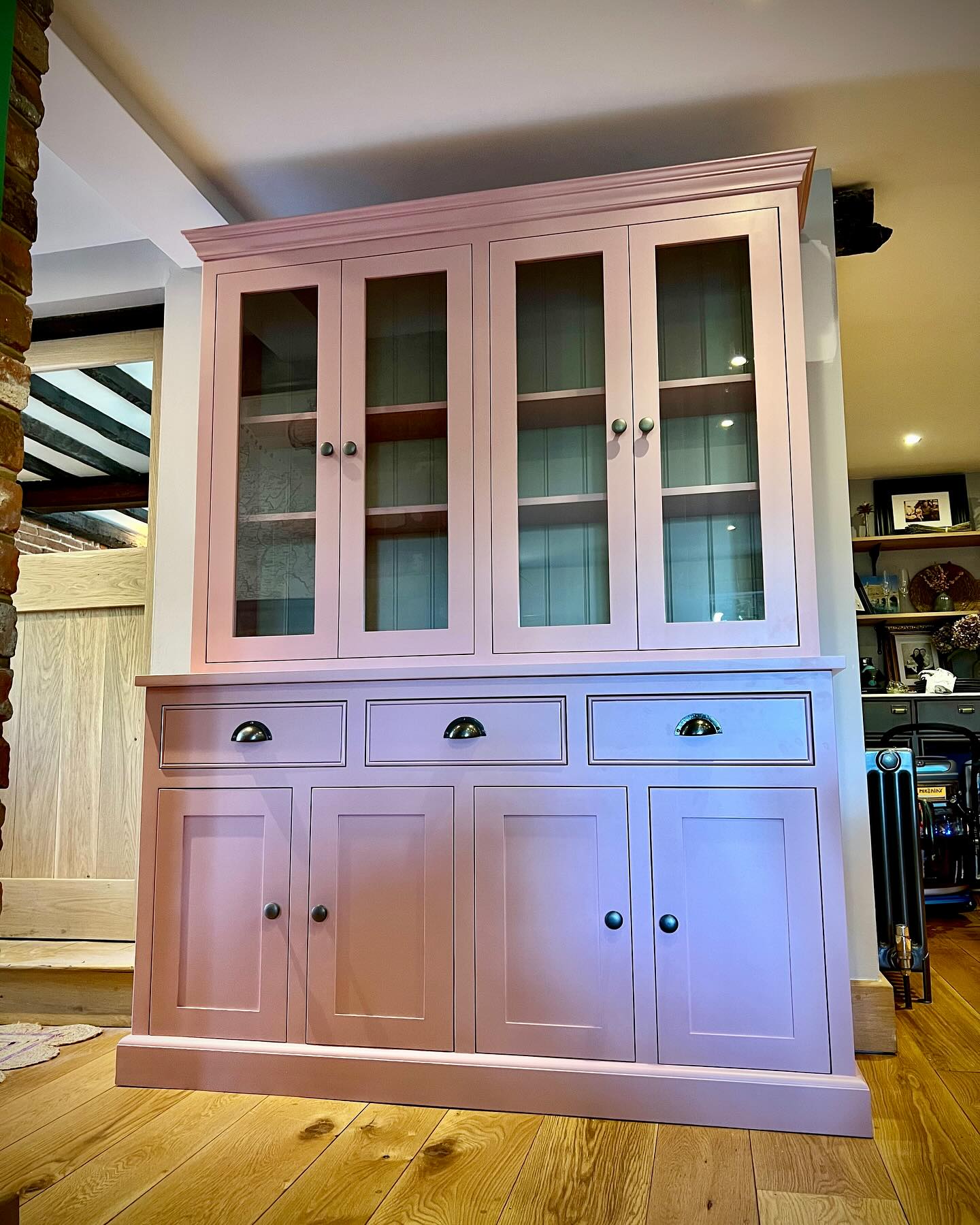 Detailed Glazed Dresser - Image 5