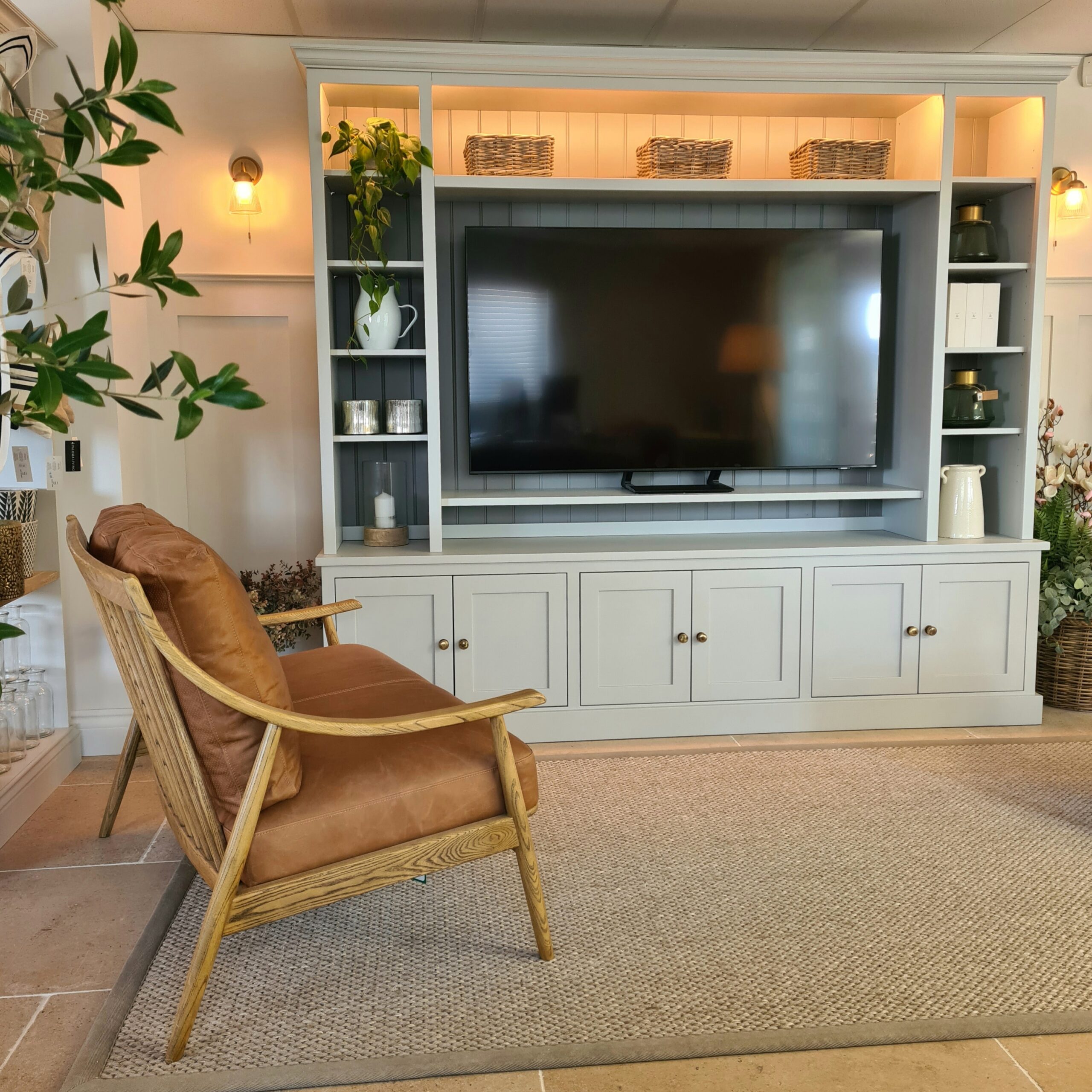 Full wall tv store unit with cupboards