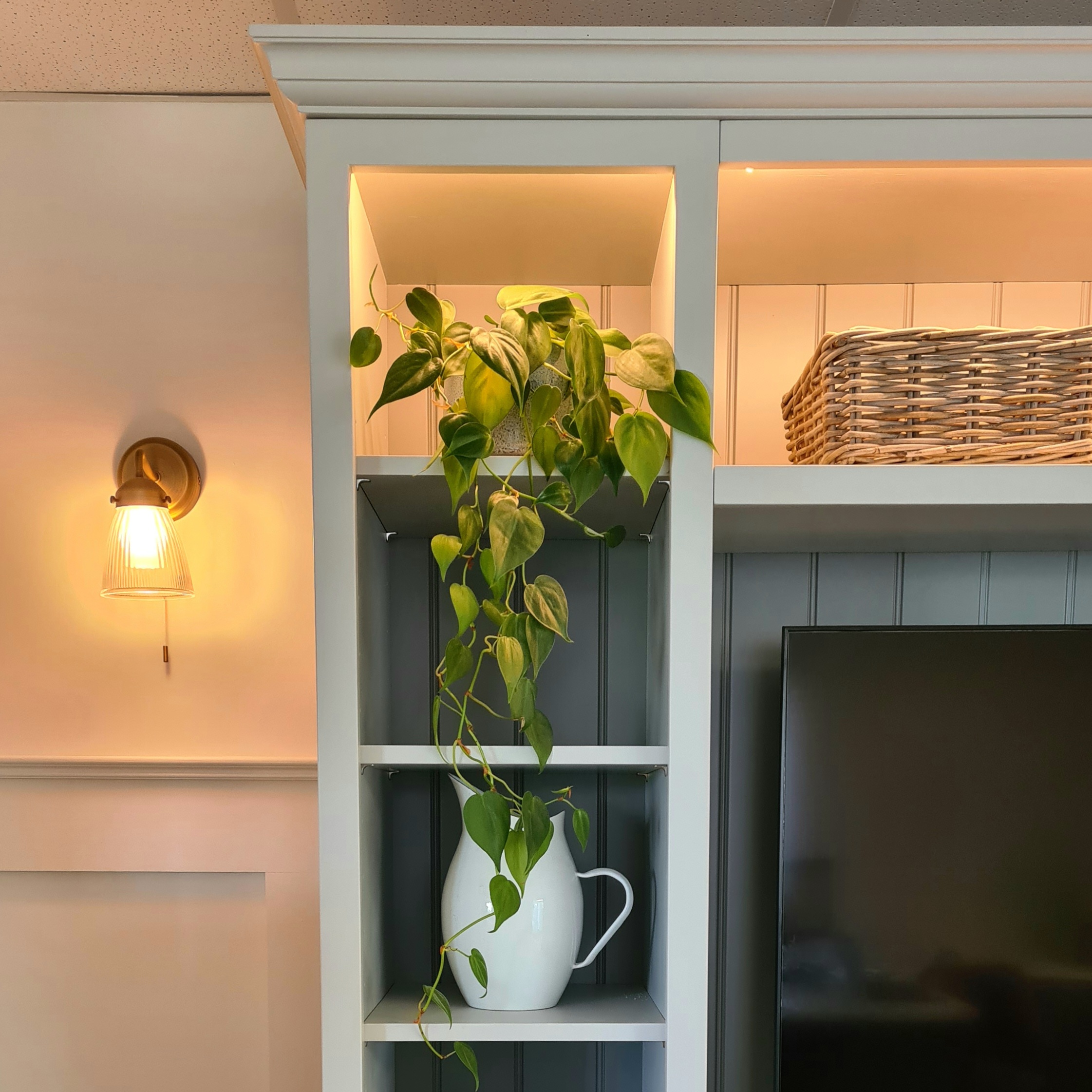 Large TV & Media Storage Unit Willis & Stone Willis & Stone