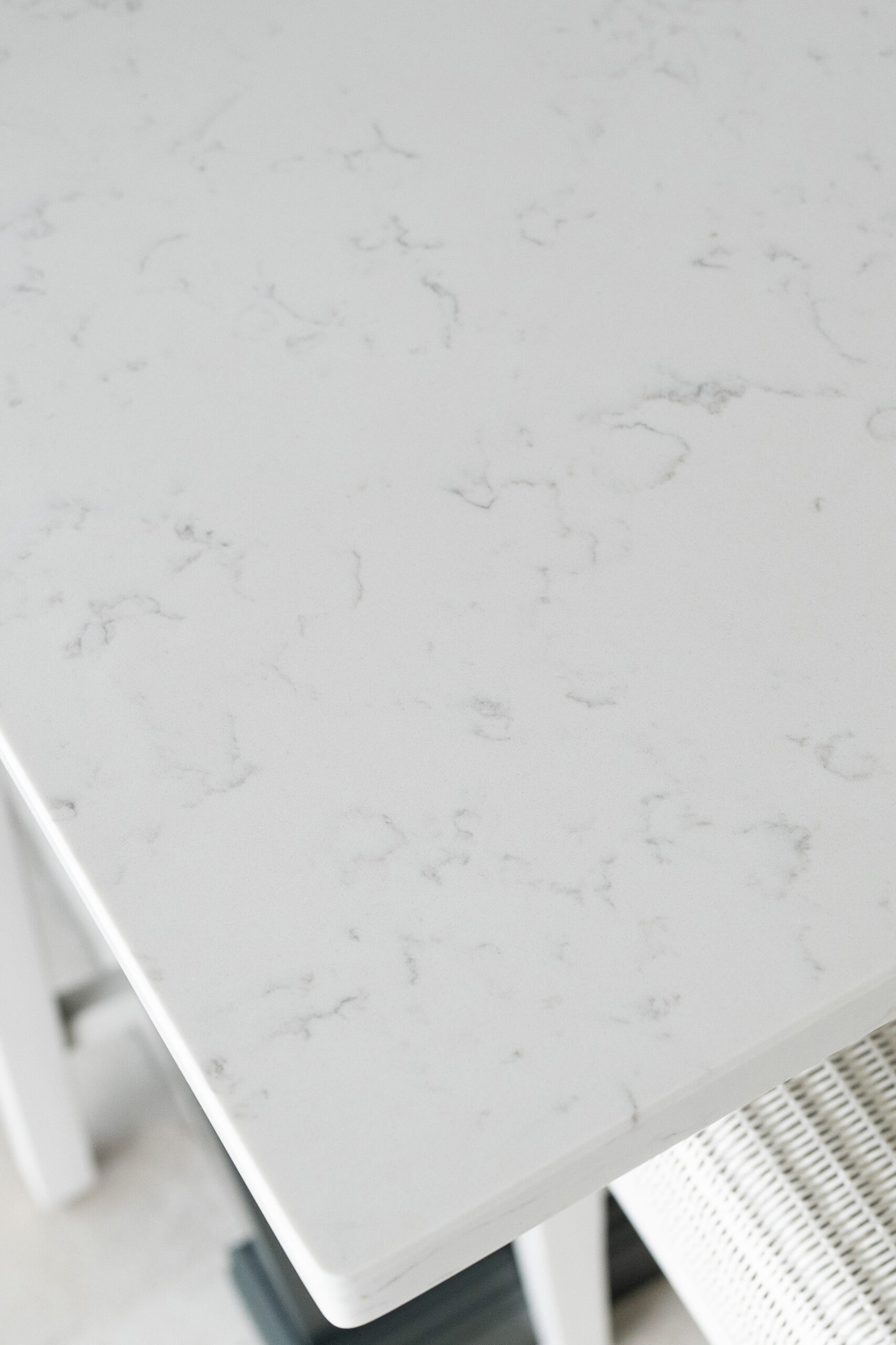 Contemporary Quartz Glazed Wine Dresser - Image 4