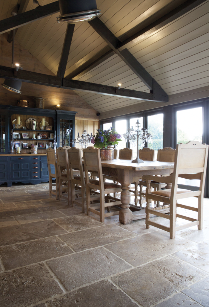 Ca'Pietra Vieux Bourgogne Limestone  - Ancient