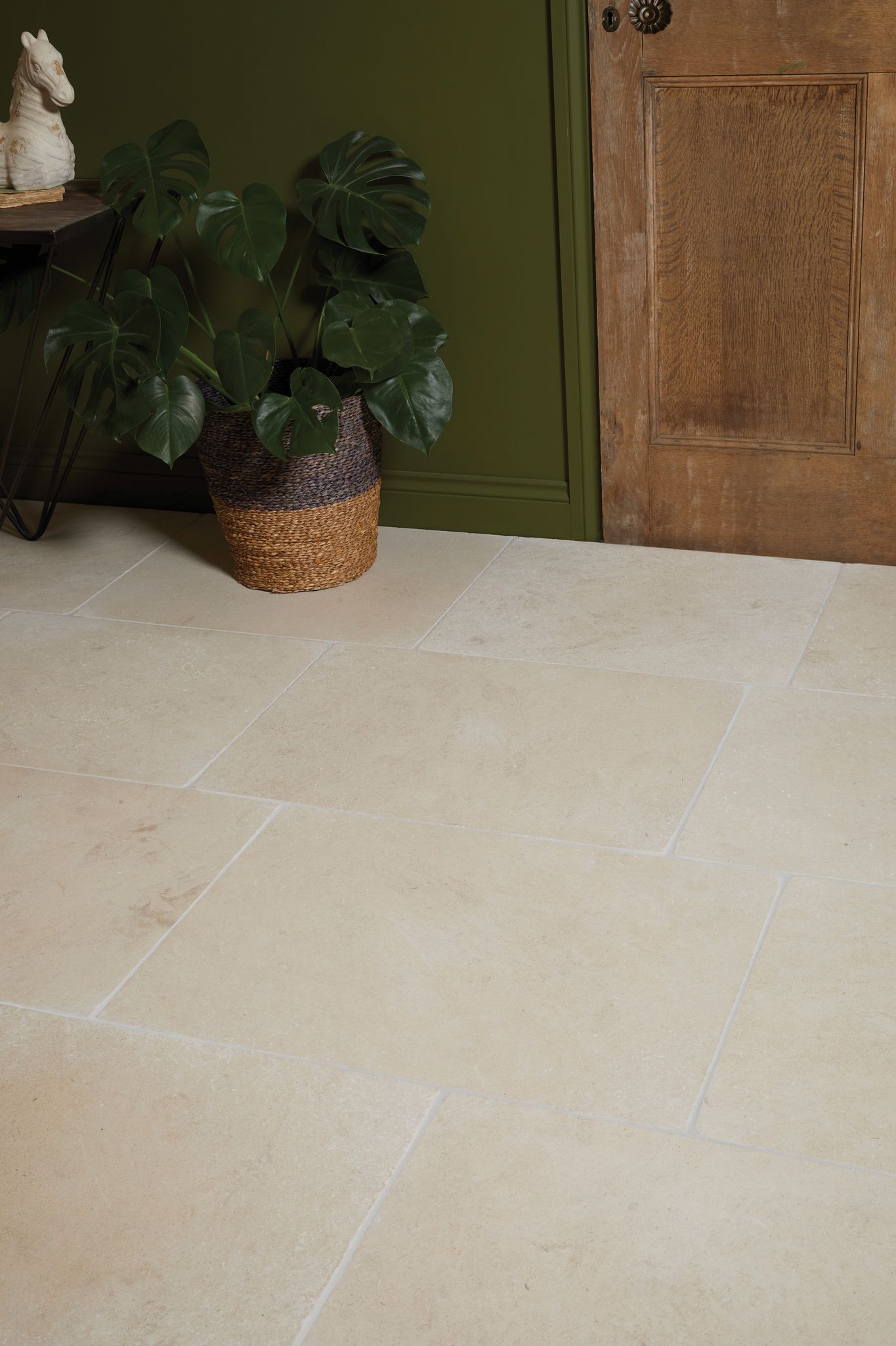 Blandford Limestone - Tumbled Finish