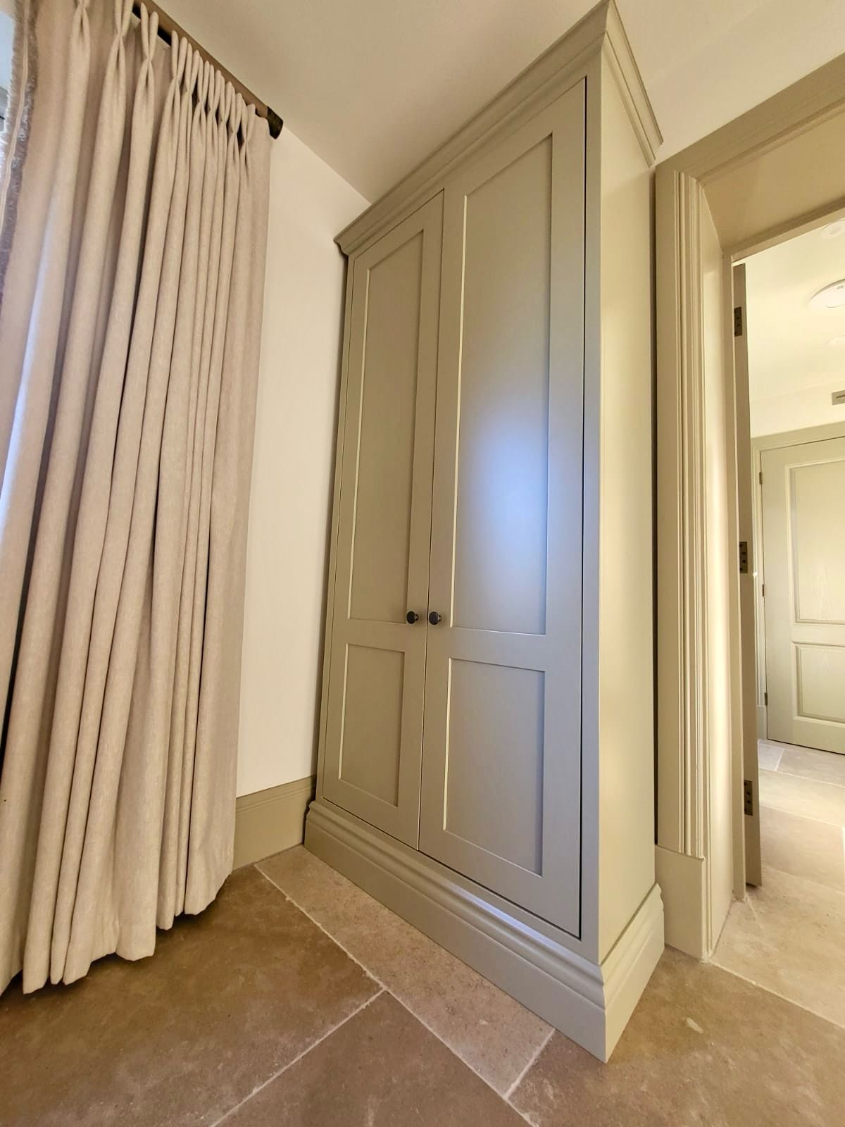 Shaker Utility Cupboard Willis & Stone Willis & Stone